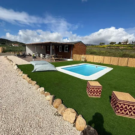 Chalet Casa Con Piscina Privada Bajo El Torcal *
